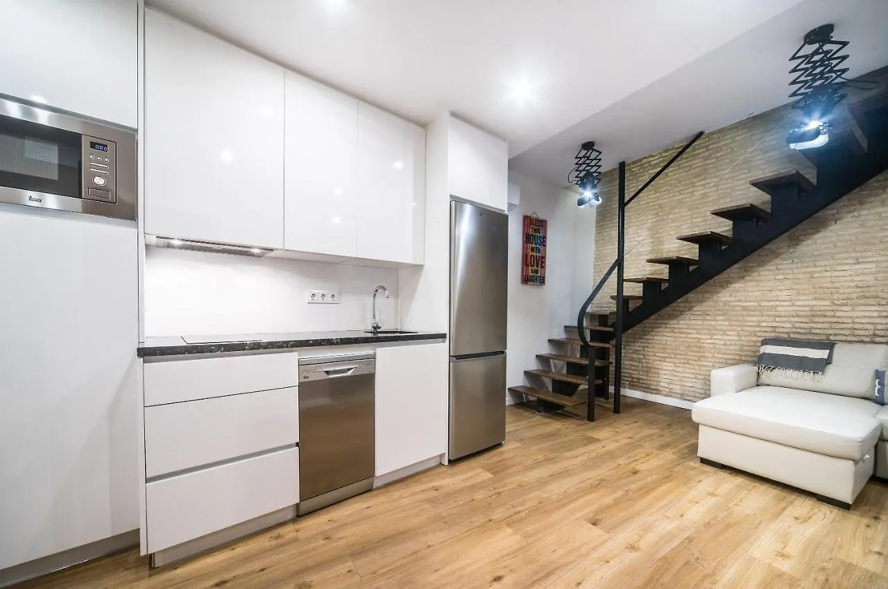 Rey De Sevilla Flats - Duplex Museo Spain
